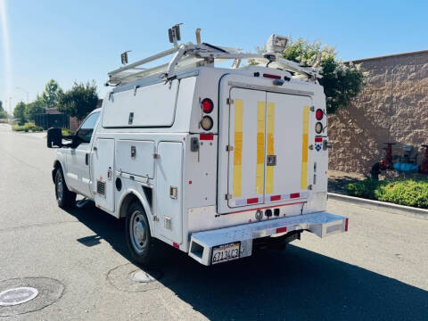 2013 Ford F-350 Super Duty XL