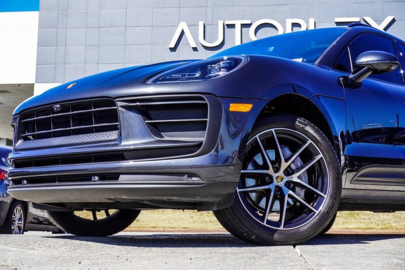 2022 Porsche Macan