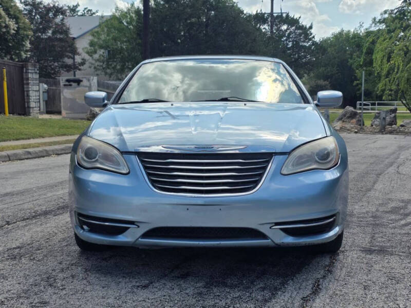 2012 Chrysler 200 Touring