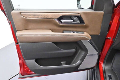 2025 GMC Yukon Denali Ultimate