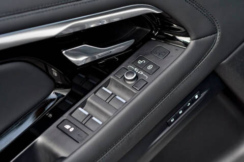 2020 Land Rover Range Rover Evoque SE