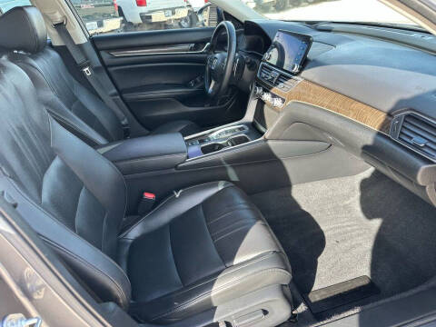 2021 Honda Accord Hybrid Touring