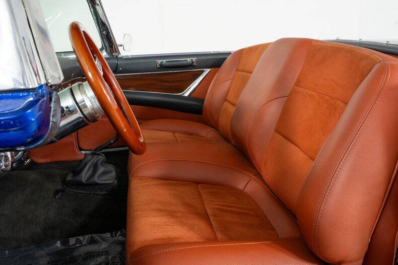 1955 Ford Thunderbird