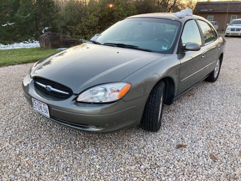 2001 Ford Taurus for sale at PARSONS MOTOR CAR LLC in Hillsboro MO