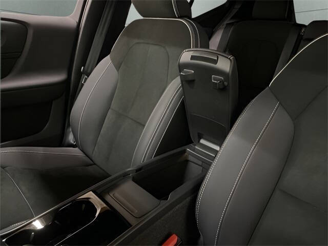 2023 Volvo XC40 Recharge Twin Ultimate