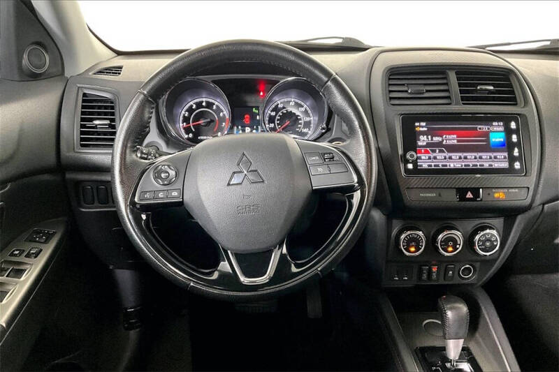 2019 Mitsubishi Outlander Sport SE