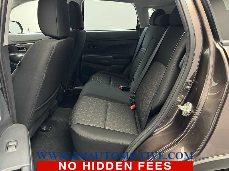 2021 Mitsubishi Outlander Sport LE