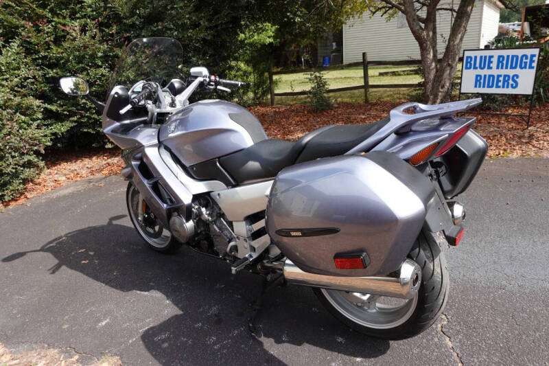 2004 Yamaha FJR1300