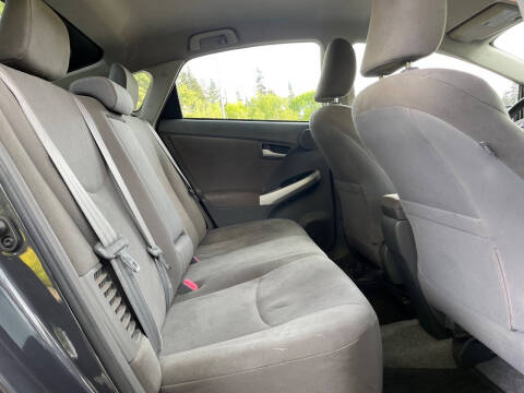 2011 Toyota Prius One