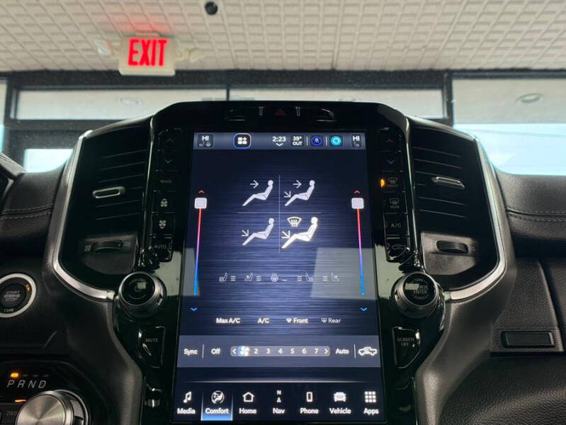 2024 RAM 1500 Laramie