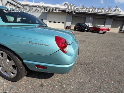 2002 Ford Thunderbird Deluxe