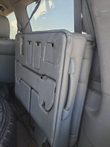 2003 Lexus LX 470
