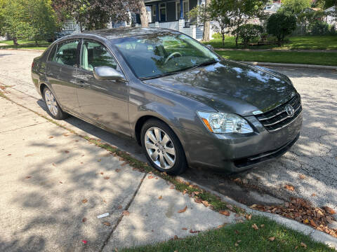 2006 Toyota Avalon for sale at RIVER AUTO SALES CORP in Maywood IL