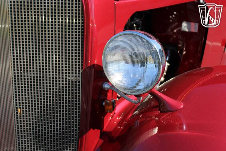 1934 Chevrolet Apache