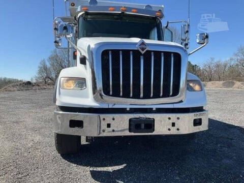 2019 International HX