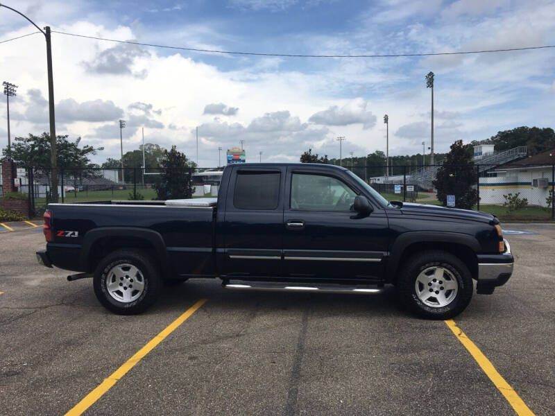 2007 Chevrolet Silverado 1500 Classic for sale at MAULDIN MOTORS LLC in Sumrall MS