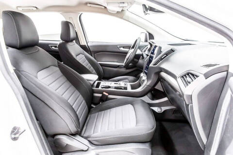 2021 Ford Edge SE