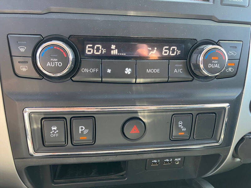 2019 Nissan Titan SV