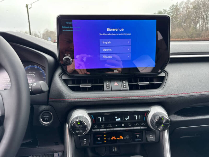 2025 Toyota RAV4 Plug-in Hybrid XSE