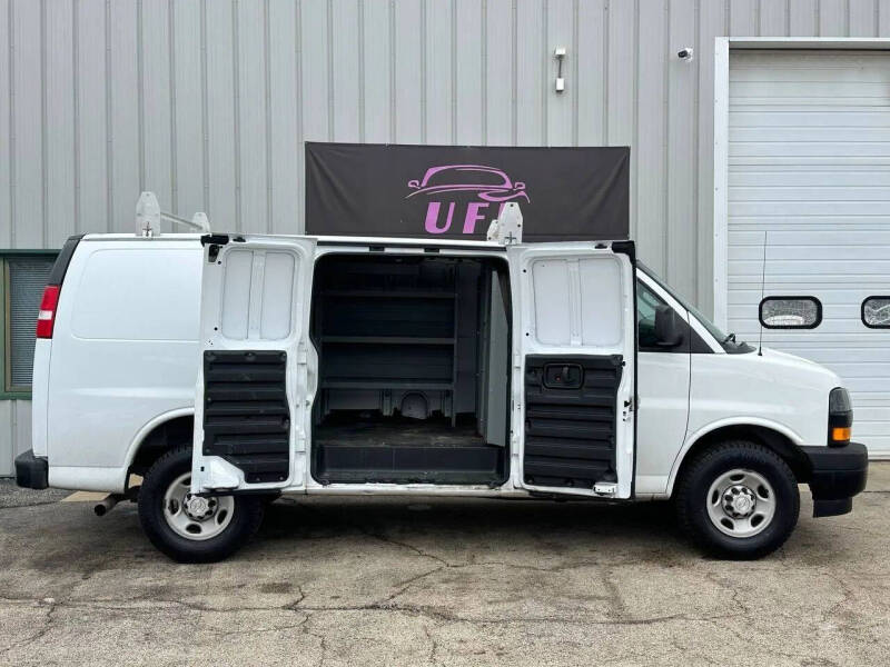 2018 Chevrolet Express 2500