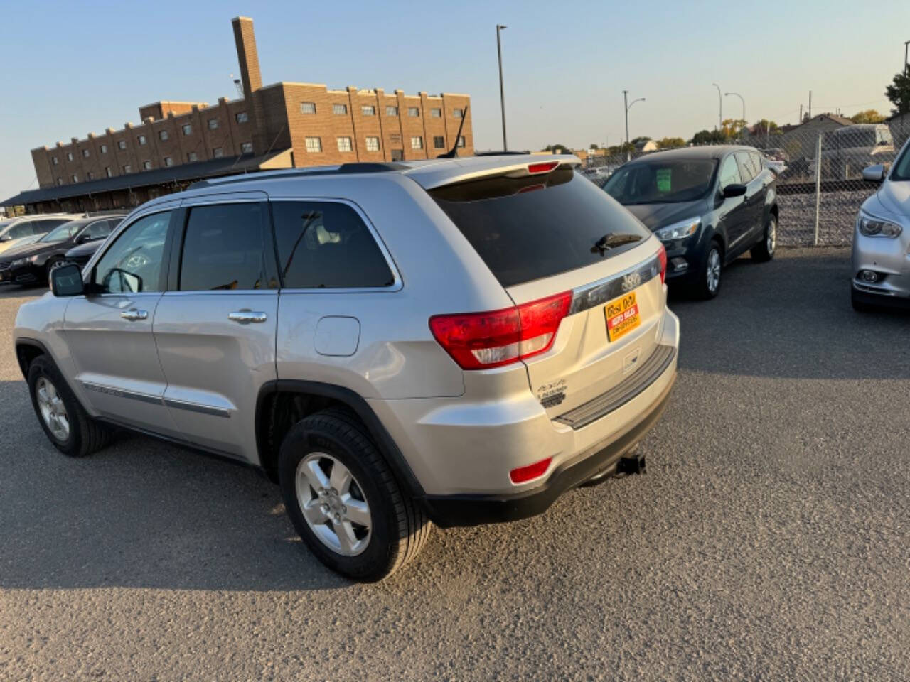 2013 Jeep Grand Cherokee for sale at BEST DEAL AUTO SALES in Moorhead, MN