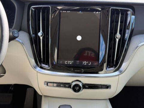 2026 Volvo V60 Cross Country B5 Plus