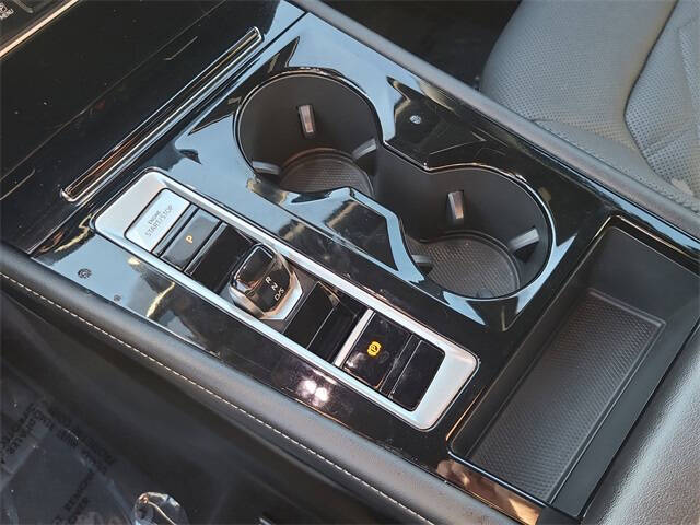 2024 Volkswagen Atlas Cross Sport SE