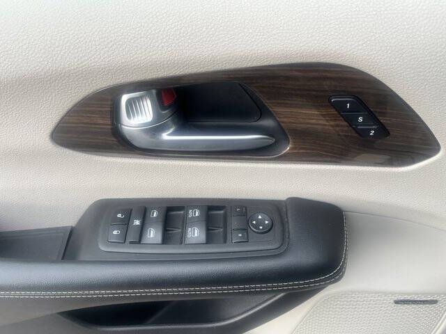 2022 Chrysler Pacifica Limited