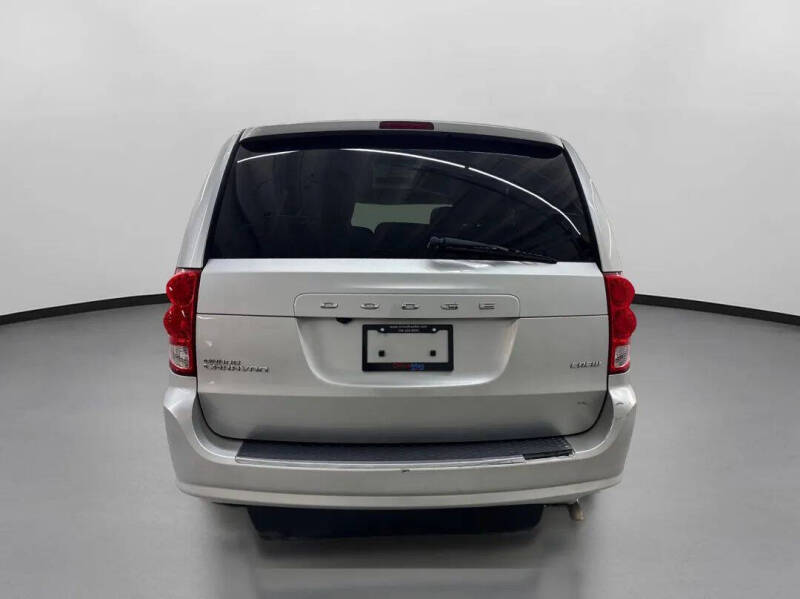 2011 Dodge Grand Caravan Crew