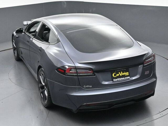 2022 Tesla Model S Plaid