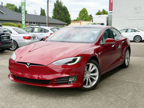 2016 Tesla Model S 90D