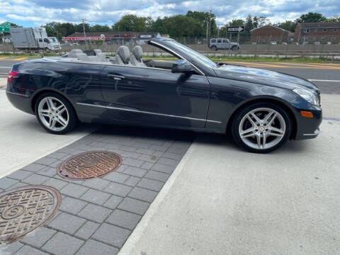 2011 Mercedes-Benz E350