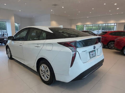 2016 Toyota Prius Two