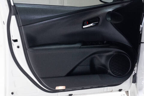 2019 Toyota Prius L Eco