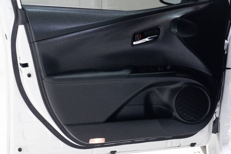 2019 Toyota Prius L Eco