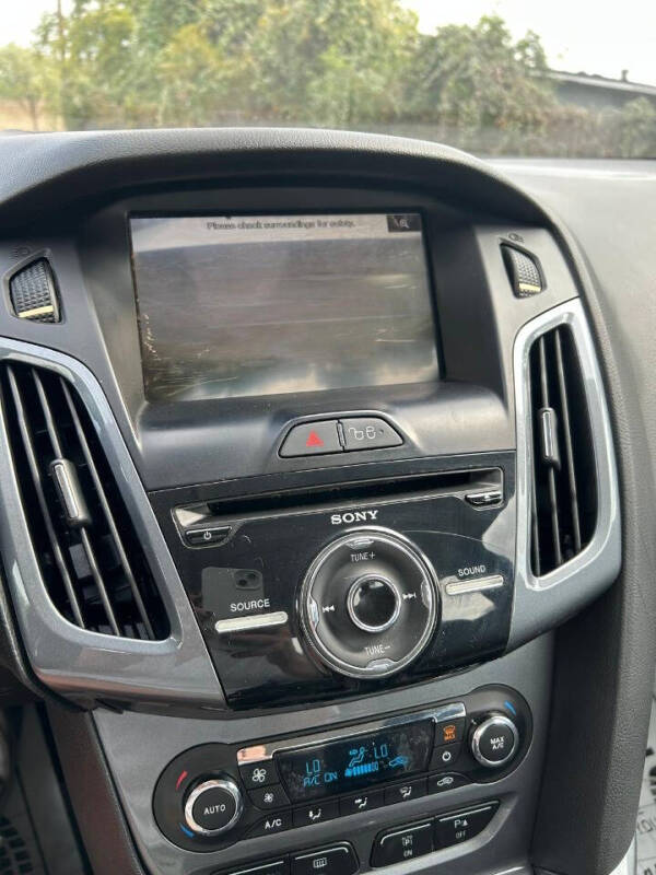 2012 Ford Focus Titanium