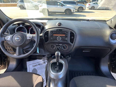 2011 Nissan JUKE S
