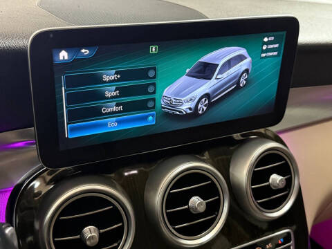 2020 Mercedes-Benz GLC GLC 300