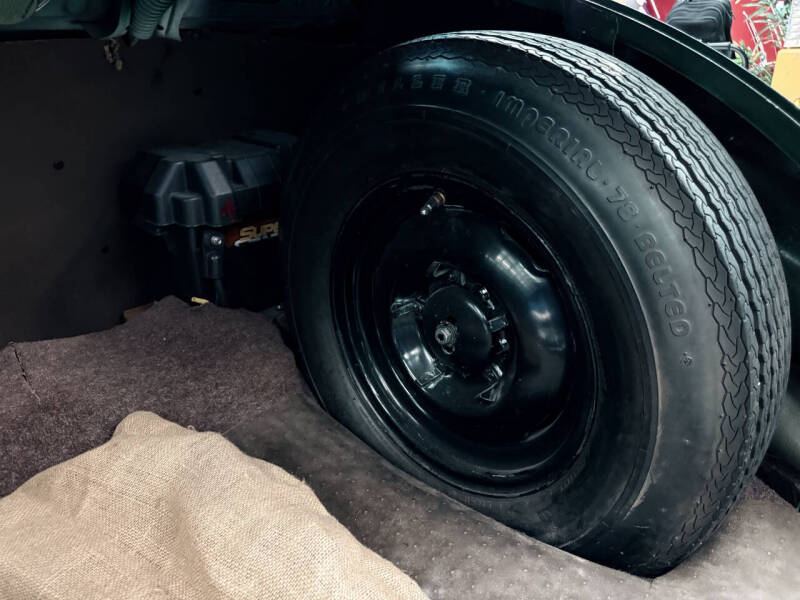 1948 Plymouth Deluxe