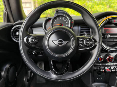 2016 MINI Hardtop 2 Door Cooper