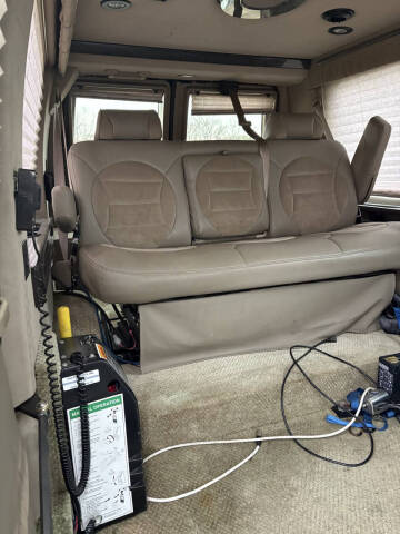 2007 Ford E-Series E-250 SD