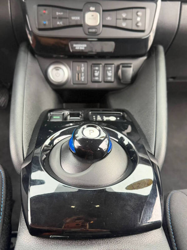 2023 Nissan LEAF SV PLUS
