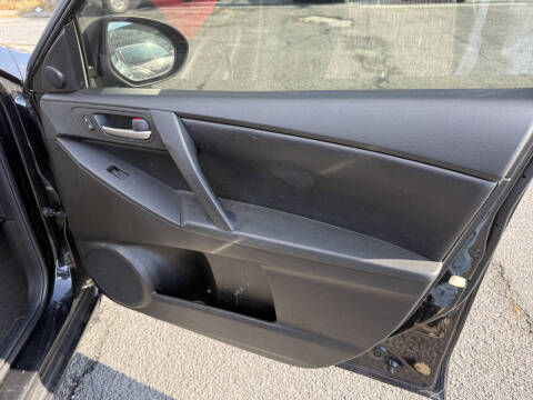 2011 Mazda MAZDA3 i Touring