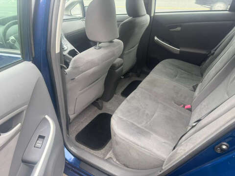 2010 Toyota Prius III