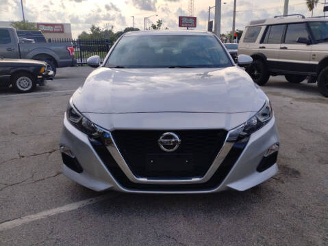 2019 Nissan Altima for sale at JAH MOTORSPORT CORP OF FLORIDA in Cocoa FL