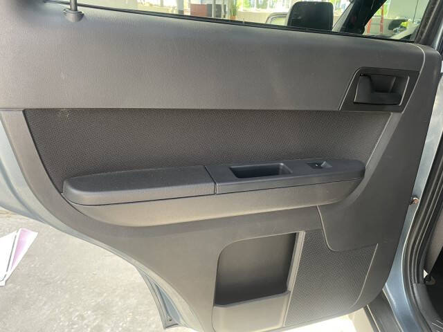 2010 Ford Escape XLT