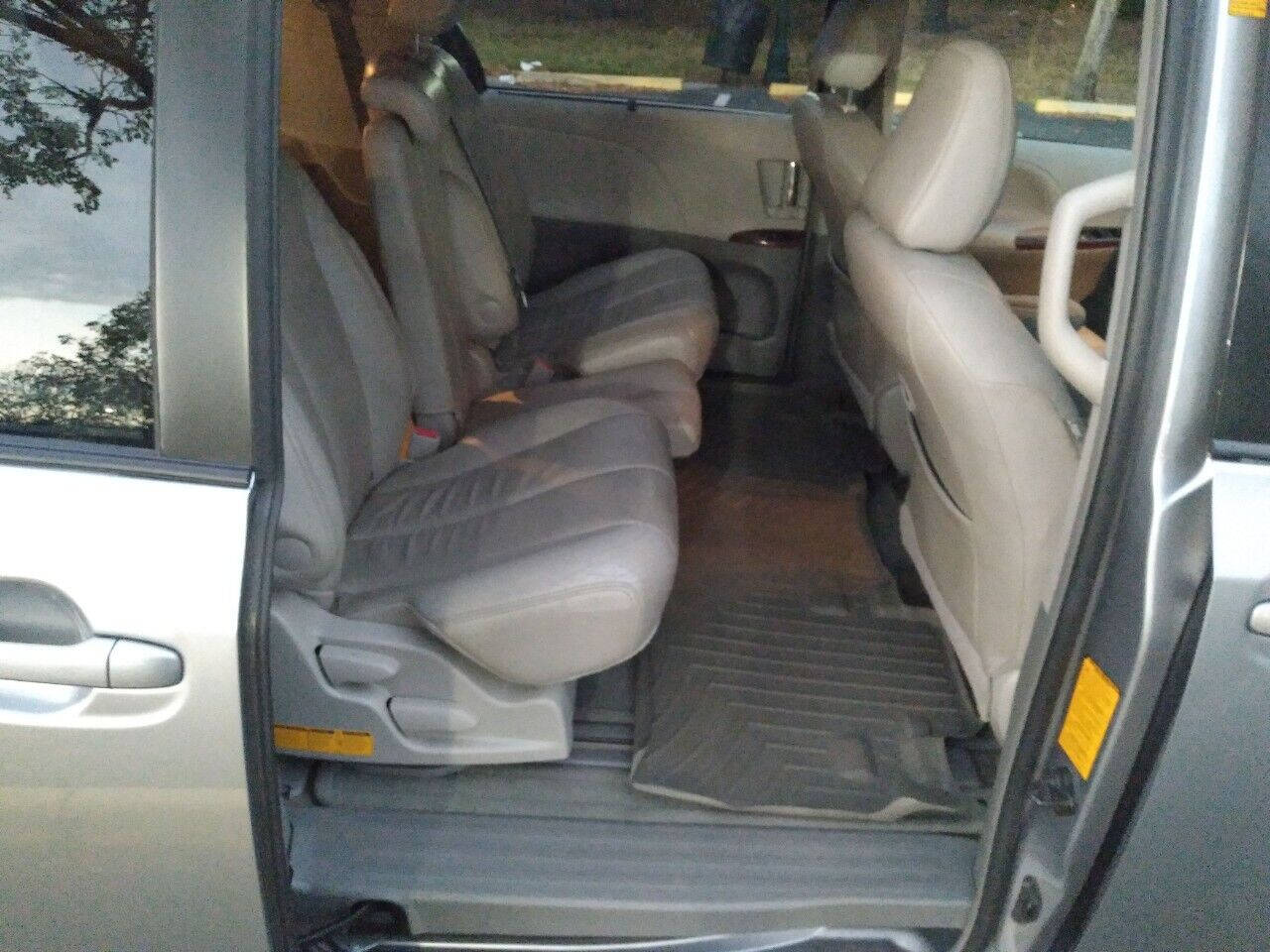 2012 Toyota Sienna  - $14,999