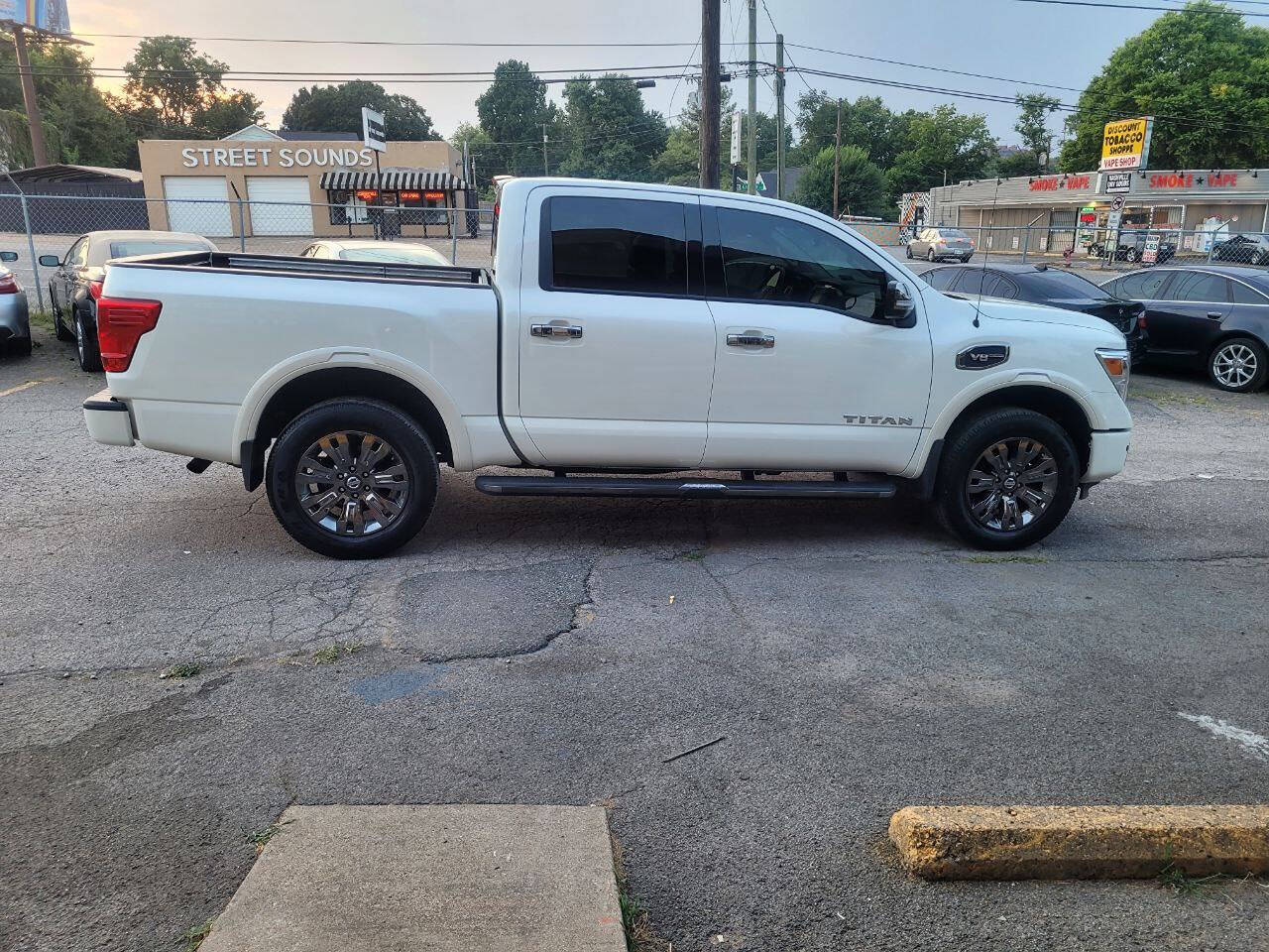 2017 Nissan Titan for sale at Green Ride LLC in NASHVILLE, TN