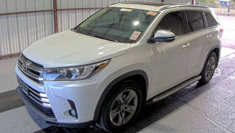 2019 Toyota Highlander for sale at Auto Palace Inc in Columbus OH