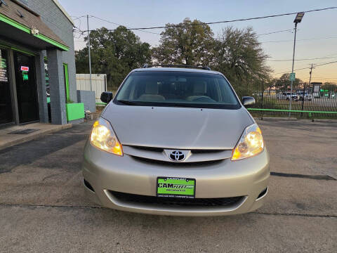 2009 Toyota Sienna LE 7-Passenger